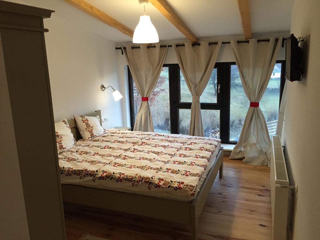 Talhaus Hotel Vişeu de Sus Eksteriør billede